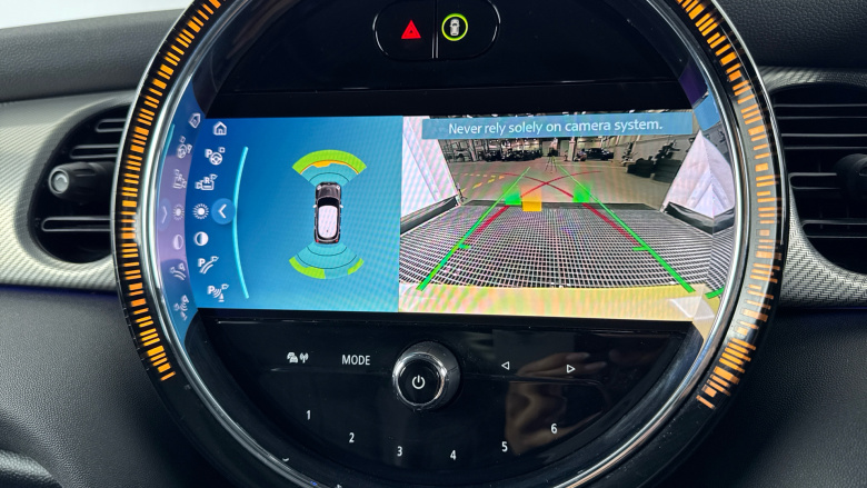 MINI Hatchback 1.5 Cooper Exclusive 5dr Auto Petrol Hatchback